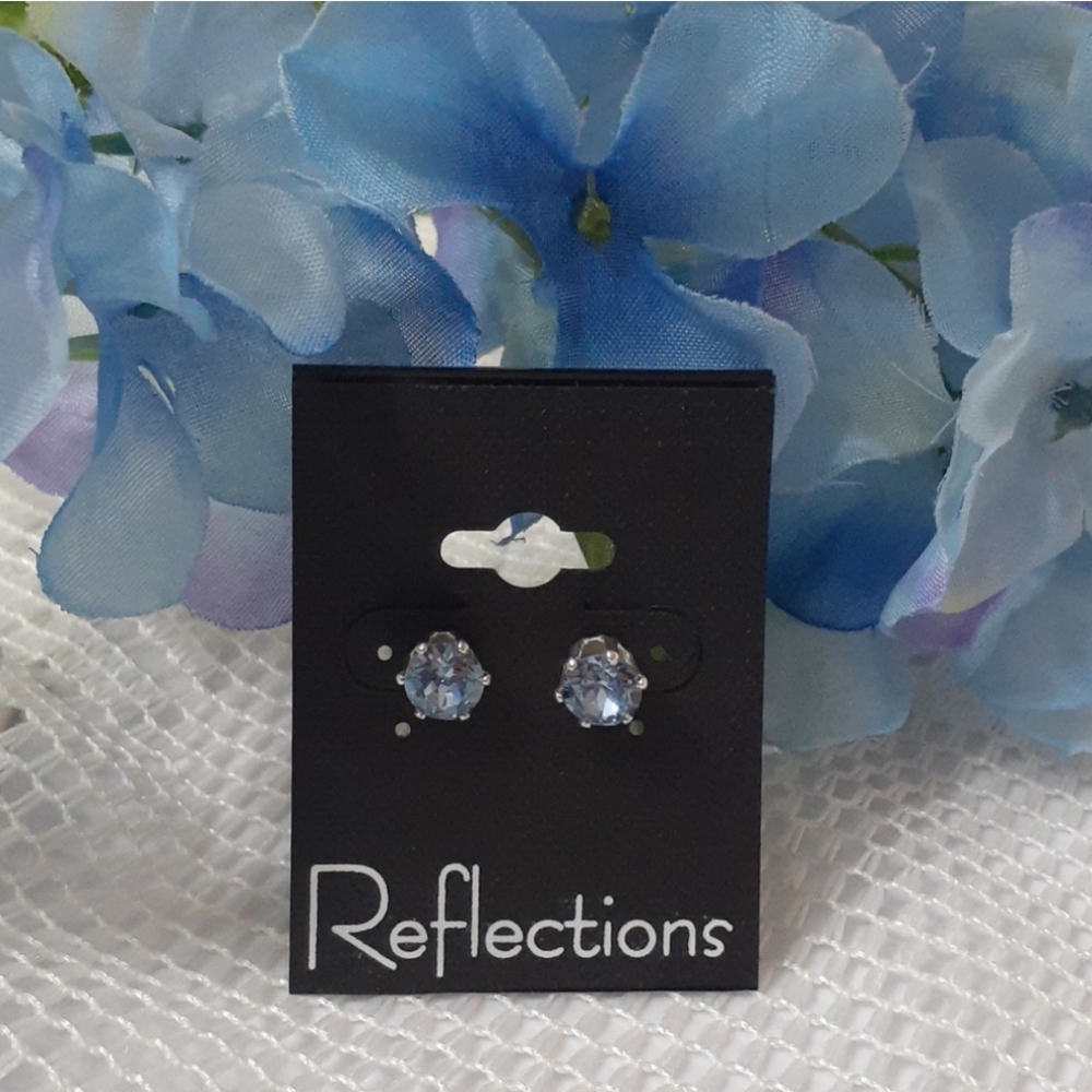 SWAROVSKI Crystal Light Blue 2 CTW Stud Earrings By Reflections NEW!